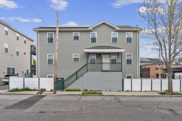 603 Charles St, Providence, Rhode Island, 6 Bedrooms Bedrooms, 12 Rooms Rooms,4 BathroomsBathrooms,Residential Income,For Sale,Charles St,73513182