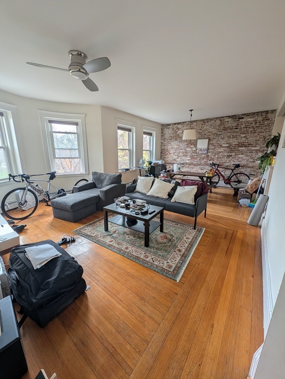 256 Aspinwall Ave, Brookline, Massachusetts, 3 Bedrooms Bedrooms, 5 Rooms Rooms,1 BathroomBathrooms,Residential Lease,For Rent,Aspinwall Ave,73504818