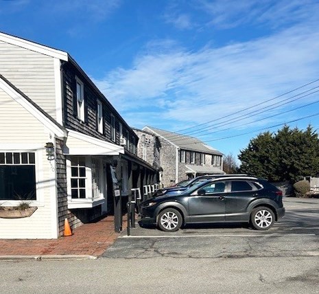 450 Main Street, Chatham, Massachusetts, 1 Bedroom Bedrooms, 3 Rooms Rooms,1 BathroomBathrooms,Residential Lease,For Rent,Main Street,73512982