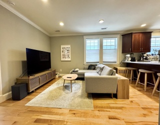 25-27 South Street, Boston, Massachusetts, 2 Bedrooms Bedrooms, 4 Rooms Rooms,1 BathroomBathrooms,Residential Lease,For Rent,South Street,73513034