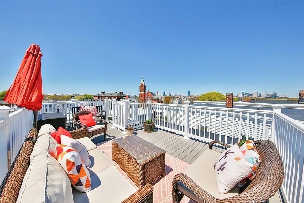 22 Buttonwood St, Boston, Massachusetts, 3 Bedrooms Bedrooms, 5 Rooms Rooms,2 BathroomsBathrooms,Residential Lease,For Rent,Buttonwood St,73513694