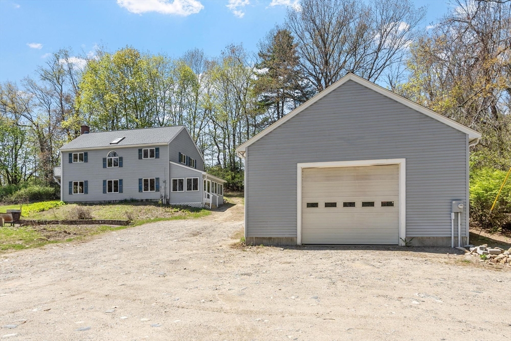 14 Wright Rd, Ashby, Massachusetts, 3 Bedrooms Bedrooms, 8 Rooms Rooms,2 BathroomsBathrooms,Residential,For Sale,Wright Rd,73513488