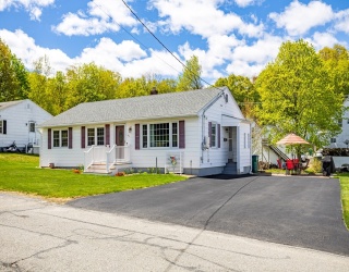 140 Albee Street, Fitchburg, Massachusetts, 3 Bedrooms Bedrooms, 5 Rooms Rooms,1 BathroomBathrooms,Residential,For Sale,Albee Street,73513701