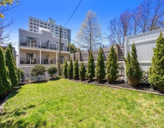 413 E 7th St, Boston, Massachusetts, 2 Bedrooms Bedrooms, 5 Rooms Rooms,2.5 BathroomsBathrooms,Residential,For Sale,E 7th St,73513730