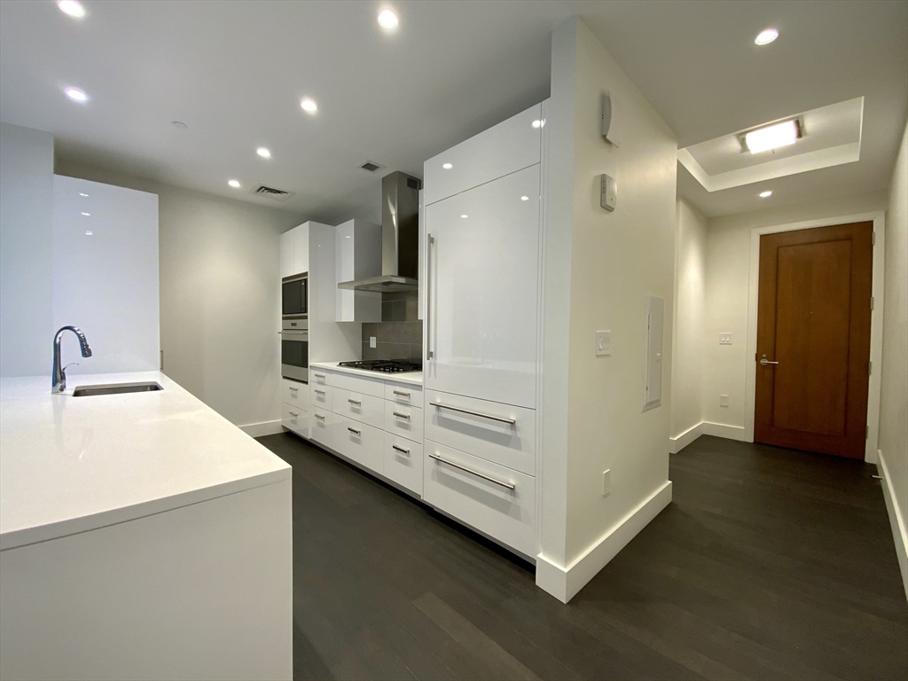 50 Liberty, Boston, Massachusetts, 1 Bedroom Bedrooms, 4 Rooms Rooms,1.5 BathroomsBathrooms,Residential Lease,For Rent,Liberty,73513270
