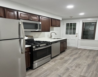 740 Winthrop Ave, Revere, Massachusetts, 2 Bedrooms Bedrooms, 5 Rooms Rooms,1 BathroomBathrooms,Residential Lease,For Rent,Winthrop Ave,73513550