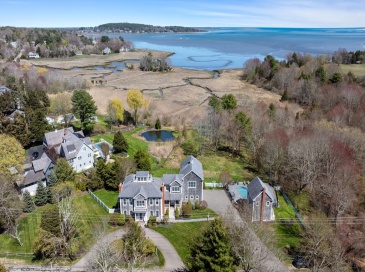 735 Bay Road, Duxbury, Massachusetts, 5 Bedrooms Bedrooms, 13 Rooms Rooms,5 BathroomsBathrooms,Residential,For Sale,Bay Road,73511338