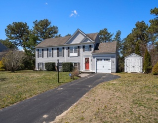 396 Lunns Way, Plymouth, Massachusetts, 3 Bedrooms Bedrooms, 6 Rooms Rooms,2 BathroomsBathrooms,Residential,For Sale,Lunns Way,73509776