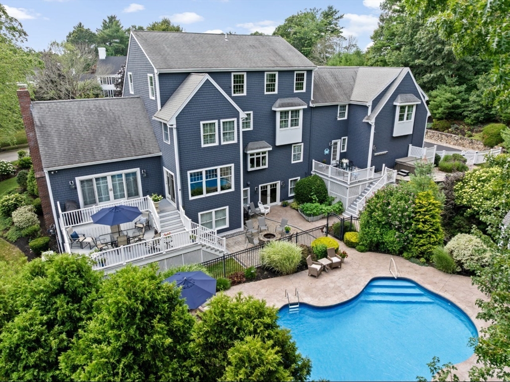 160 Hillcrest Rd, Marshfield, Massachusetts, 5 Bedrooms Bedrooms, 11 Rooms Rooms,3.5 BathroomsBathrooms,Residential,For Sale,Hillcrest Rd,73513282