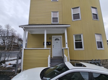 4 Vernon Terrace, Worcester, Massachusetts, 3 Bedrooms Bedrooms, 6 Rooms Rooms,1 BathroomBathrooms,Residential Lease,For Rent,Vernon Terrace,73513566