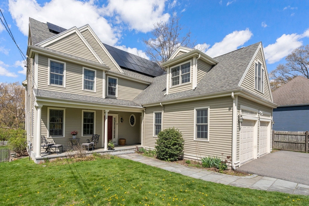 22 Edwardel Rd, Needham, Massachusetts, 5 Bedrooms Bedrooms, 10 Rooms Rooms,3.5 BathroomsBathrooms,Residential,For Sale,Edwardel Rd,73513294
