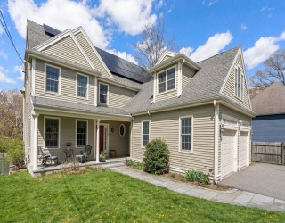 22 Edwardel Rd, Needham, Massachusetts, 5 Bedrooms Bedrooms, 10 Rooms Rooms,3.5 BathroomsBathrooms,Residential,For Sale,Edwardel Rd,73513294