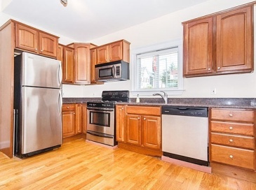 272 E Street, Boston, Massachusetts, 2 Bedrooms Bedrooms, 5 Rooms Rooms,1 BathroomBathrooms,Residential Lease,For Rent,E Street,73513591