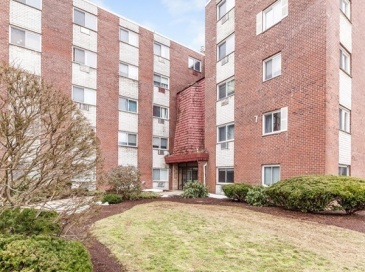 215 Winter, Weymouth, Massachusetts, 2 Bedrooms Bedrooms, 5 Rooms Rooms,1 BathroomBathrooms,Residential Lease,For Rent,Winter,73513328