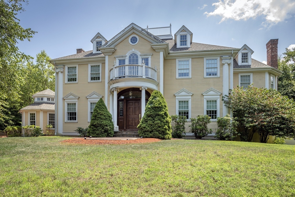 130 Popes Lane, Hingham, Massachusetts, 4 Bedrooms Bedrooms, 13 Rooms Rooms,5.5 BathroomsBathrooms,Residential,For Sale,Popes Lane,73512972