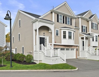 6 Audubon Way, Canton, Massachusetts, 4 Bedrooms Bedrooms, 7 Rooms Rooms,4.5 BathroomsBathrooms,Residential,For Sale,Audubon Way,73513625