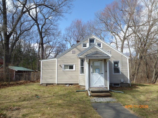 22 Bluemer Rd, Southampton, Massachusetts, 2 Bedrooms Bedrooms, 4 Rooms Rooms,1 BathroomBathrooms,Residential,For Sale,Bluemer Rd,73513207