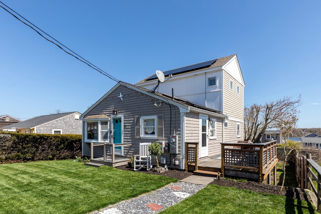 16 Thomas Ave, Plymouth, Massachusetts, 3 Bedrooms Bedrooms, 5 Rooms Rooms,2 BathroomsBathrooms,Residential,For Sale,Thomas Ave,73512940