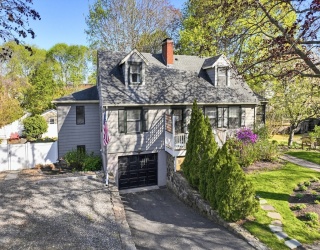 5 Ramsay Rd., Marblehead, Massachusetts, 4 Bedrooms Bedrooms, 8 Rooms Rooms,3 BathroomsBathrooms,Residential,For Sale,Ramsay Rd.,73513171