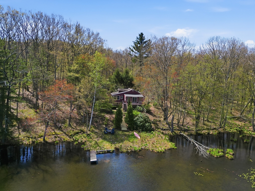 153 Shoreline Dr, West Brookfield, Massachusetts, 2 Bedrooms Bedrooms, 3 Rooms Rooms,1 BathroomBathrooms,Residential,For Sale,Shoreline Dr,73512988