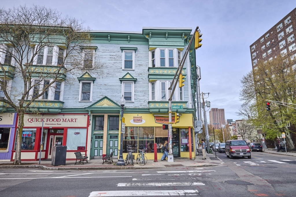 1247 Cambridge St, Cambridge, Massachusetts, 2 Bedrooms Bedrooms, 5 Rooms Rooms,1 BathroomBathrooms,Residential,For Sale,Cambridge St,73513286