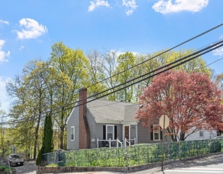 159 East St, Fitchburg, Massachusetts, 5 Bedrooms Bedrooms, 12 Rooms Rooms,2 BathroomsBathrooms,Residential Income,For Sale,East St,73513642