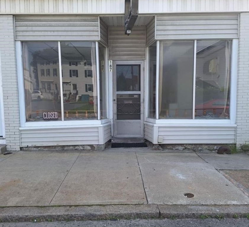 187 Brightman St, Fall River, Massachusetts, ,Commercial Lease,For Rent,Brightman St,73513410