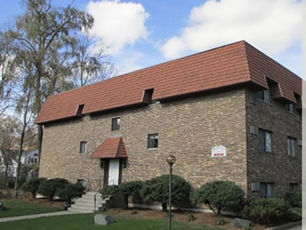 12 Melrose Terr, Wakefield, Massachusetts, 1 Bedroom Bedrooms, 4 Rooms Rooms,1 BathroomBathrooms,Residential Lease,For Rent,Melrose Terr,73513650