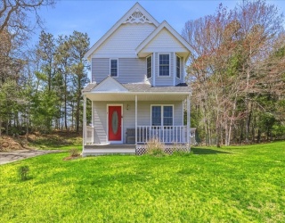 18 White Violet Ln, Plymouth, Massachusetts, 3 Bedrooms Bedrooms, 6 Rooms Rooms,1.5 BathroomsBathrooms,Residential,For Sale,White Violet Ln,73513219