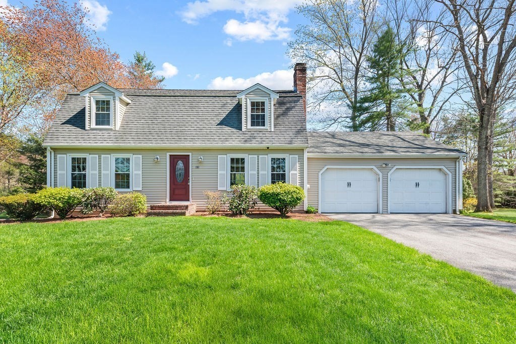151 Cranberry Rd, North Attleboro, Massachusetts, 3 Bedrooms Bedrooms, 7 Rooms Rooms,2.5 BathroomsBathrooms,Residential,For Sale,Cranberry Rd,73513043