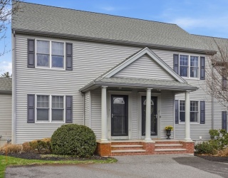 300 Justin Dr., Weymouth, Massachusetts, 2 Bedrooms Bedrooms, 5 Rooms Rooms,1.5 BathroomsBathrooms,Residential,For Sale,Justin Dr.,73513672