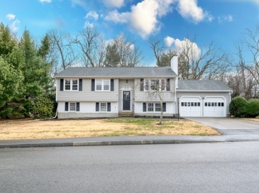 74 Ryder Rd, Weymouth, Massachusetts, 4 Bedrooms Bedrooms, 8 Rooms Rooms,2 BathroomsBathrooms,Residential,For Sale,Ryder Rd,73495417 74 Ryder Rd, Weymouth, Massachusetts, 4 Bedrooms Bedrooms, 8 Rooms Rooms,2 BathroomsBathrooms,Residential,For Sale,Ryder Rd,73495417