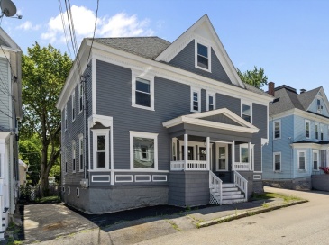 20-22 Ashland Avenue, Methuen, Massachusetts, 5 Bedrooms Bedrooms, 12 Rooms Rooms,3 BathroomsBathrooms,Residential Income,For Sale,Ashland Avenue,73407586 20-22 Ashland Avenue, Methuen, Massachusetts, 5 Bedrooms Bedrooms, 12 Rooms Rooms,3 BathroomsBathrooms,Residential Income,For Sale,Ashland Avenue,73407586