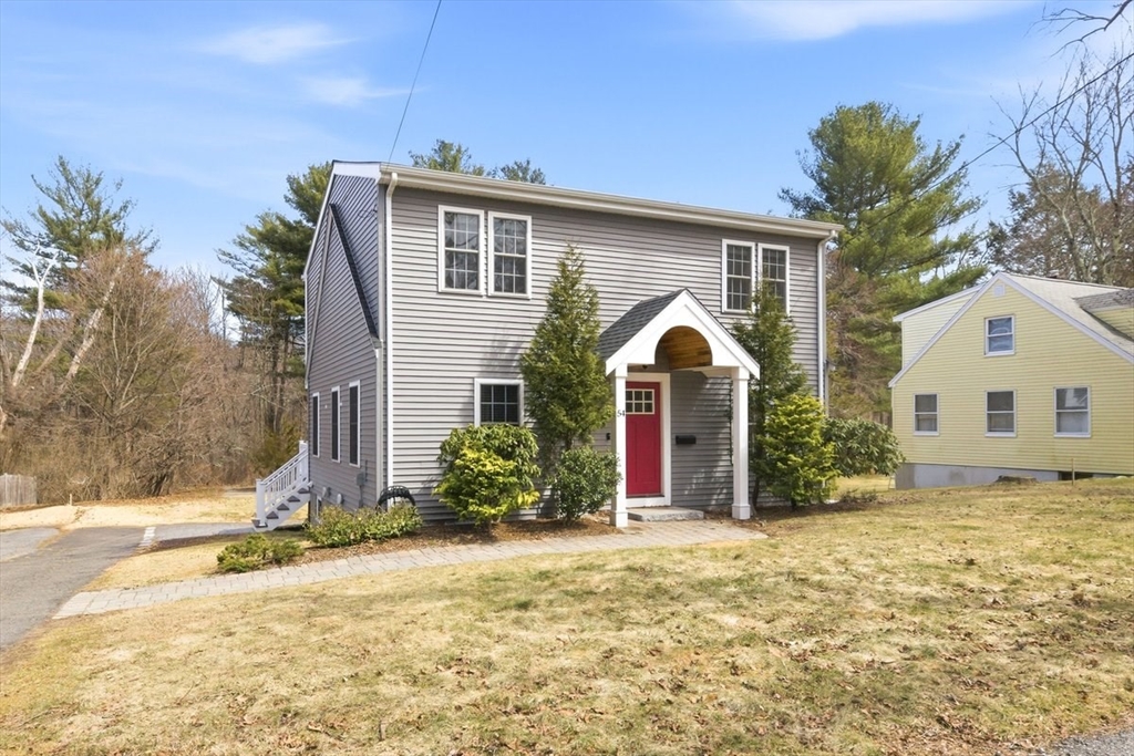 54 Union Street, Natick, Massachusetts, 4 Bedrooms Bedrooms, 6 Rooms Rooms,1.5 BathroomsBathrooms,Residential,For Sale,Union Street,73492436