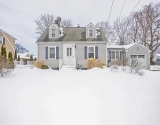 70 Chateaugay St, Chicopee, Massachusetts, 4 Bedrooms Bedrooms, 7 Rooms Rooms,1 BathroomBathrooms,Residential,For Sale,Chateaugay St,73476448