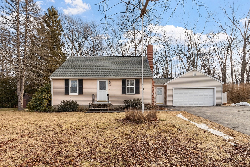 46 Woodruff Road, Clinton, Massachusetts, 4 Bedrooms Bedrooms, 8 Rooms Rooms,1 BathroomBathrooms,Residential,For Sale,Woodruff Road,73467903