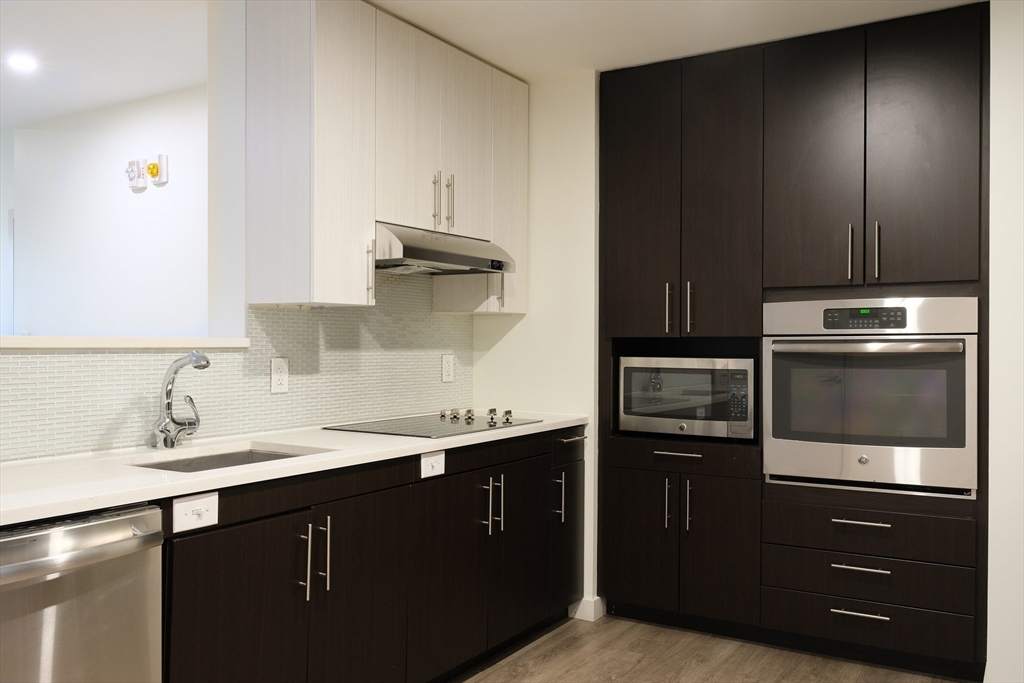 1 Canal St., Boston, Massachusetts, 2 Bedrooms Bedrooms, 4 Rooms Rooms,2 BathroomsBathrooms,Residential Lease,For Rent,Canal St.,73513748