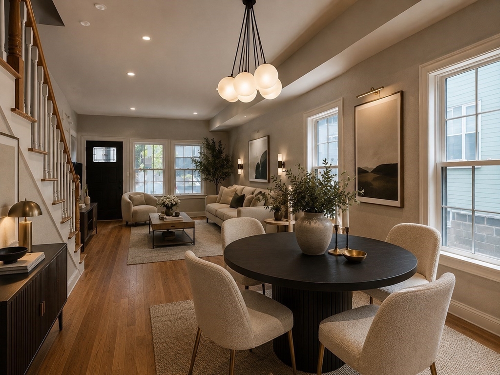 31 Westmore Road, Boston, Massachusetts, 3 Bedrooms Bedrooms, 7 Rooms Rooms,3.5 BathroomsBathrooms,Residential,For Sale,Westmore Road,73513749