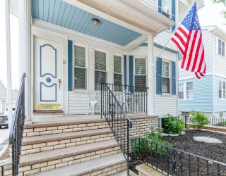 11 Stuart St, Everett, Massachusetts, 3 Bedrooms Bedrooms, 6 Rooms Rooms,1 BathroomBathrooms,Residential Lease,For Rent,Stuart St,73513787