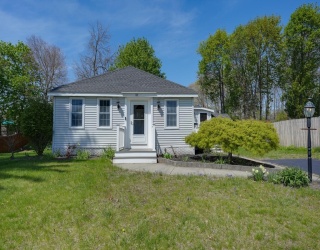 32 Plainfield Ave, Shrewsbury, Massachusetts, 2 Bedrooms Bedrooms, 5 Rooms Rooms,1 BathroomBathrooms,Residential,For Sale,Plainfield Ave,73513833