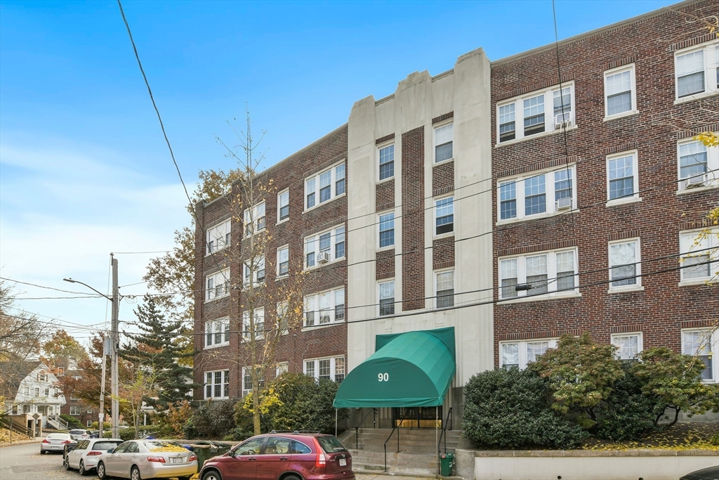 90 Kilsyth Rd, Boston, Massachusetts, 1 Bedroom Bedrooms, 4 Rooms Rooms,1 BathroomBathrooms,Residential Lease,For Rent,Kilsyth Rd,73513841