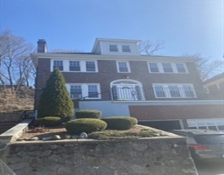 95 Westbourne Terracce, Brookline, Massachusetts, 3 Bedrooms Bedrooms, 7 Rooms Rooms,2 BathroomsBathrooms,Residential Lease,For Rent,Westbourne Terracce,73513927