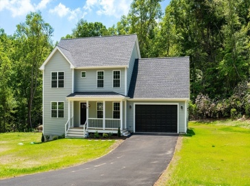 14 Elaine Dr, Hopkinton, Rhode Island, 3 Bedrooms Bedrooms, 7 Rooms Rooms,2.5 BathroomsBathrooms,Residential,For Sale,Elaine Dr,73514201