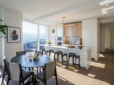 240 Devonshire Street, Boston, Massachusetts, 3 Bedrooms Bedrooms, 5 Rooms Rooms,3 BathroomsBathrooms,Residential,For Sale,Devonshire Street,73514005