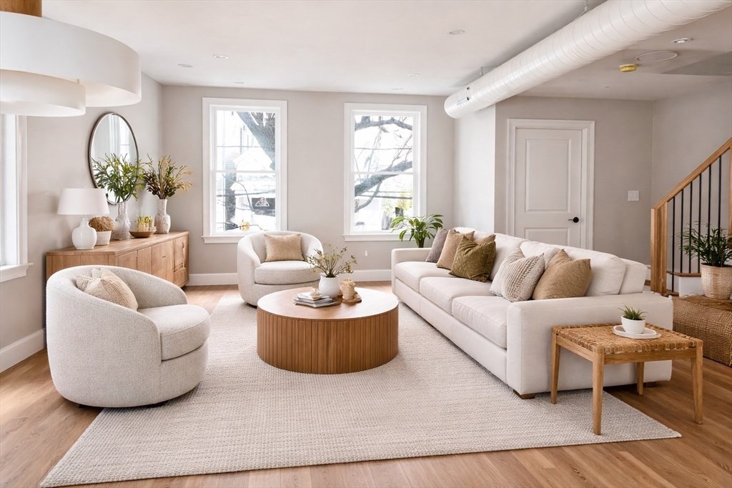 97 Trenton, Boston, Massachusetts, 4 Bedrooms Bedrooms, 7 Rooms Rooms,2 BathroomsBathrooms,Residential Lease,For Rent,Trenton,73495110