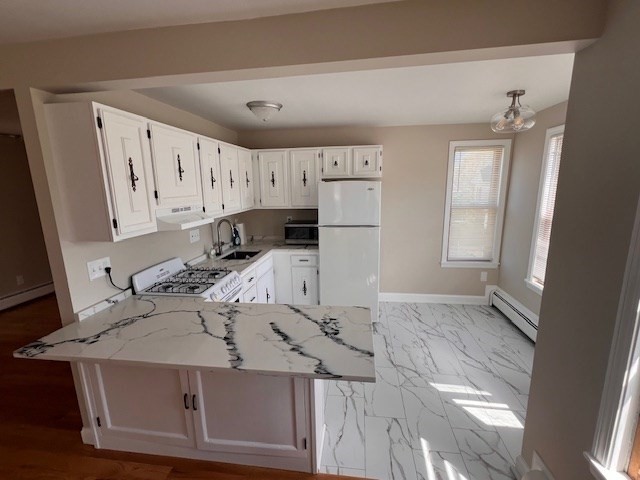 44 Spring, Malden, Massachusetts, 3 Bedrooms Bedrooms, 5 Rooms Rooms,2 BathroomsBathrooms,Residential Lease,For Rent,Spring,73514024