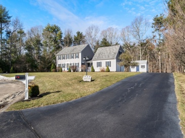 12 Thistle Lane, Rochester, Massachusetts, 4 Bedrooms Bedrooms, 9 Rooms Rooms,2.5 BathroomsBathrooms,Residential,For Sale,Thistle Lane,73491199 12 Thistle Lane, Rochester, Massachusetts, 4 Bedrooms Bedrooms, 9 Rooms Rooms,2.5 BathroomsBathrooms,Residential,For Sale,Thistle Lane,73491199