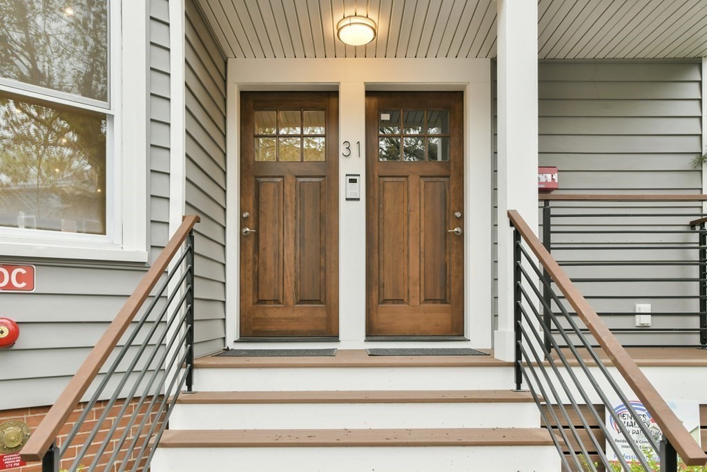31 Magnolia Avenue, Cambridge, Massachusetts, 3 Bedrooms Bedrooms, 5 Rooms Rooms,2 BathroomsBathrooms,Residential Lease,For Rent,Magnolia Avenue,73514151