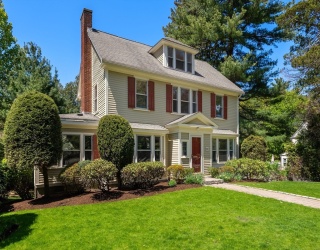 89 Beaumont Ave, Newton, Massachusetts, 4 Bedrooms Bedrooms, 9 Rooms Rooms,3.5 BathroomsBathrooms,Residential,For Sale,Beaumont Ave,73514155