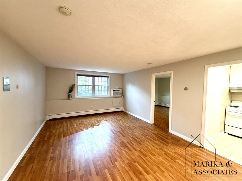 6 Drummer Road, Acton, Massachusetts, 1 Bedroom Bedrooms, 4 Rooms Rooms,1 BathroomBathrooms,Residential Lease,For Rent,Drummer Road,73514297